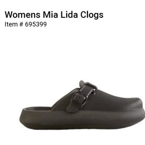 Mia "Lida" Clog size 8
